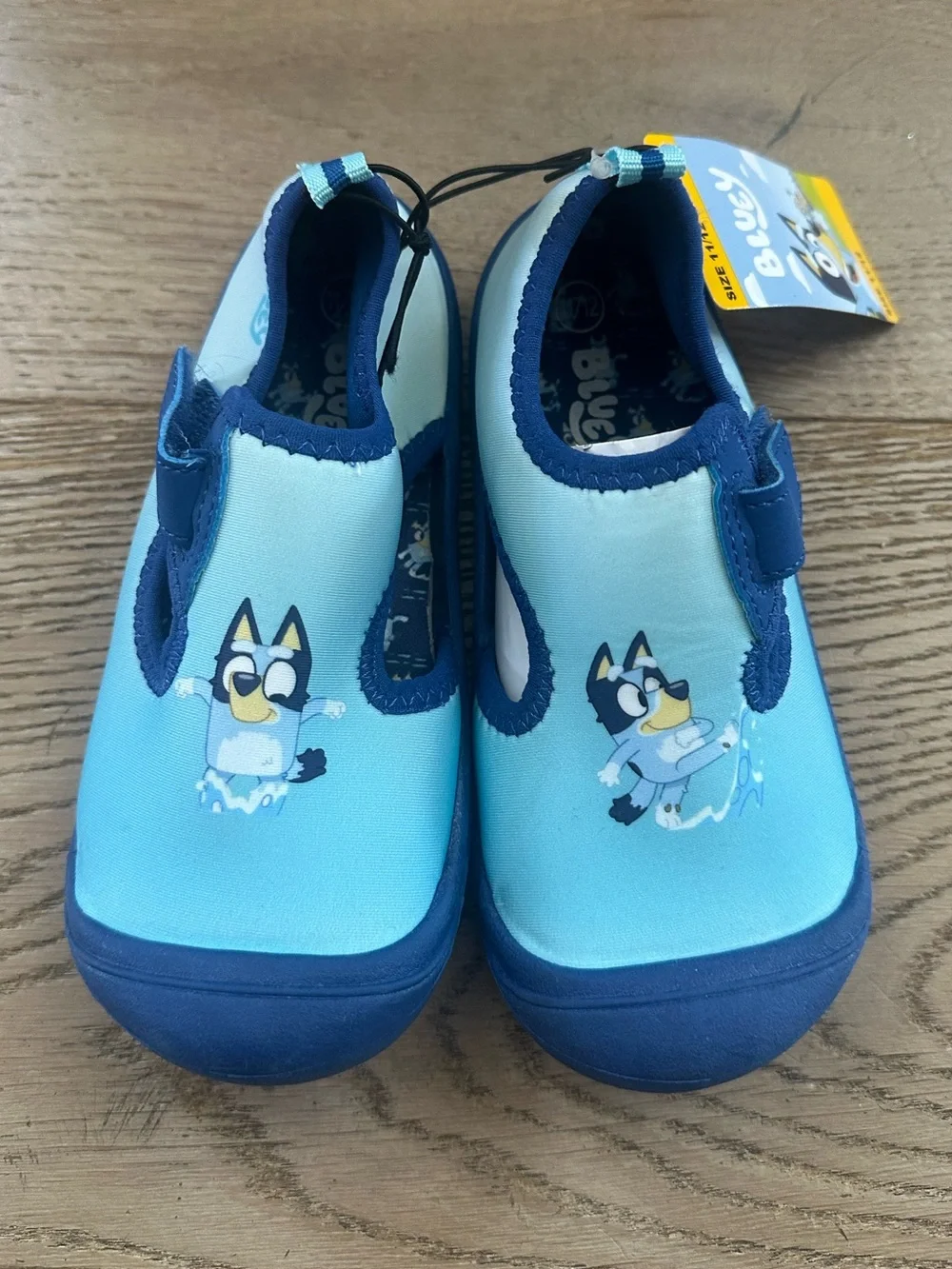 Bluey Toddler Water Shoes Aqua Blue Hook & Loop Swim Shoes Size 11/12 NWT